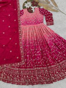 Presentando Chinon Silk Heavy Fancy bordado y lentejuelas vestido de trabajo con manga completa y bordado y lentejuelas trabajo Dupatta - Product Image 4