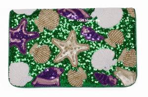 Bolso de Mano con Cuentas Hecho a Mano de Diseñador para el Mardi Gras, Diseño Abstracto a Cuadros, Bolso Elegante para Mujer, Ideal para Regalos y Eventos - Product Image 2