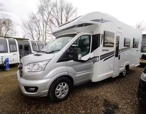 Moderna Mini Caravana 4x4 de Moda, Autocaravana Ligera Todoterreno para 4 Personas, Capacidad de Carga de 2000 KG, Personalizable - Product Image 4