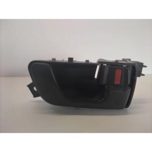 มือจับด้านในด้านหน้าขวา มิตซูบิชิ ปาเจโร่ พินิน MR393472 (99>) - Product Image 1