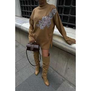 Pull en tricot décontracté avec détails brodés 1340 - Product Image 2