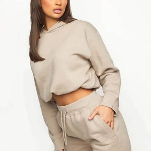 Ensemble de sweats à capuche courts pour femmes à épaules tombantes Ensemble de sweats à capuche courts en coton durable et anti-rétrécissement Casual Winters Cropped Hoodie - Product Image 4