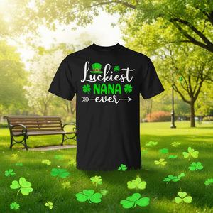 T-shirt « La Nana la plus chanceuse de tous les temps » pour la Saint-Patrick, motif trèfle vert - Product Image 3