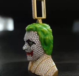 Qualité supérieure 3A Grand pendentif de dessin animé Joker CZ Hop Hip Glacé Diamant simulé Cadeau personnalisé disponible à un prix abordable - Product Image 3