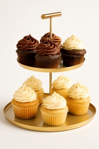 Elegante soporte decorativo de metal para pasteles color dorado un centro de mesa perfecto para pasteles, chocolates y fiestas inolvidables - Product Image 4