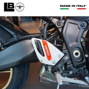 Adesivi 3D Protettivi per Cavalletto Moto Yamaha XSR 900 Rosso 2022, Tank Pad e Adesivi Compatibili con il Modello - Product Image 4