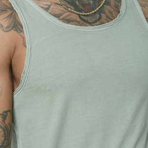 เสื้อกล้ามเล่นกีฬาสำหรับผู้ชายเสื้อกล้ามเข้ารูปเสื้อแขนกุดตาข่ายแขนกุดเสื้อกล้ามแบบตาข่ายออกแบบโลโก้ได้ตามต้องการ - Product Image 4