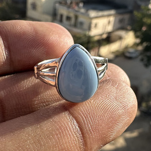 แหวนพลอยโอปอลสีน้ำเงินขายส่ง ตัวเรือนเงินแท้ 925 ประดับแบบฝังขอบ งานแฮนด์เมด - Product Image 4