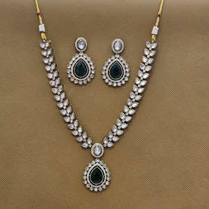 Handmade Kundan Classic <b>Necklace</b> with Mehndi Plating Exported From India Fashion <b>Necklaces</b> - Product Image 1