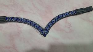 Peines de curry Mega Bling hechos a mano para caballos, cristales personalizables de la mejor calidad, diamantes de imitación, todos los tamaños disponibles - Product Image 6