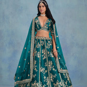 Heavy Designer mehvish sheilja arte seda lehenga choli tradicional chaniya - Product Image 1