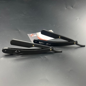 Rasoir droit de barbier en acier inoxydable massif à revêtement noir avec logo personnalisé avec lame unique - Product Image 6