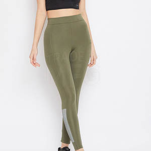 เลกกิ้งเอวสูงสำหรับเล่นโยคะฟิตเนสของผู้หญิงไซส์ XL แห้งเร็วผ้าปิดเอวยางยืดพิมพ์ลายแบบกำหนดเองขนาดพิเศษขายส่ง - Product Image 5