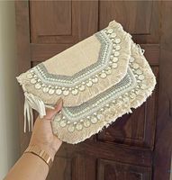 Tas clutch bordir tenun aztec warna-warni dengan rumbai payet emas, tas amplop etnik boho untuk wanita, tas tangan pesta malam