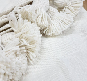 Couvre-lit marocain fait à la main berbère de Style Boho blanc pur tissé à la main par des artistes pour la maison hôtel ou pique-nique - Product Image 6