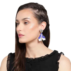 Boucles d'oreilles tendance brodées de perles, boucles d'oreilles élégantes faites maison en perles de rocaille, bijoux uniques et créatifs faits à la main - Product Image 5