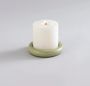 Bougeoir en métal au design élégant fini vert pour mariage, événement, fête, éclairage de table, décoration, bougeoir - Product Image 5