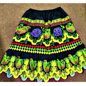 Falda plisada estampada polinesia de alta calidad para mujer Ropa informal de la isla del Pacífico con estampados micronesios - Product Image 3