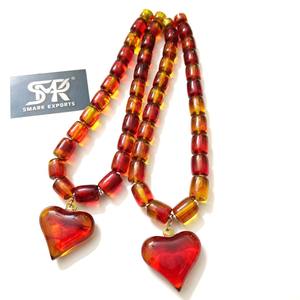 Collier populaire en résine d'ambre faite à la main avec pendentif en forme de cœur, perles épaisses et audacieuses, modèle léger, ange pour femmes, fête, mode quotidienne - Product Image 2