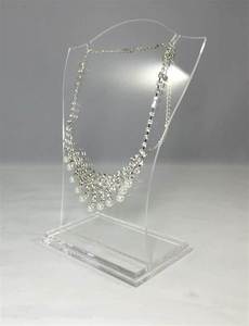 Support de présentation de colliers en acrylique, taille et couleur personnalisées, finition brillante, autoportant pour la présentation de bijoux - Product Image 2