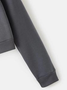 Ropa de fábrica de alta calidad para mujer Custom Ram Hem recortada cremallera Sudadera con capucha casual sólido de punto Sudaderas con capucha para mujer - Product Image 4