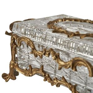 Boîte à mouchoirs en cuivre antique pièce décorative faite à la main avec des détails en cristal design vintage et des accents en laiton élégants - Product Image 4
