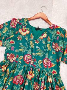 Hermoso Maxi con estampados de puro y rico algodón suave con colores y patrones únicos - Product Image 2