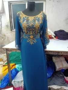 2022 Dubai elegante rojo tradicional marroquí Kaftan hecho a mano vestidos para adultos con cuentas de piedra Farasha hermoso vestido - Product Image 3