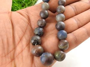 Perle ronde saphir lisse mat poli bleu pierre lâche pour la fabrication de bijoux naturels multicolores - Product Image 4