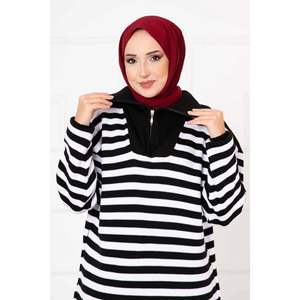 ชุดถักลายมีซิปสีดำ - Product Image 3