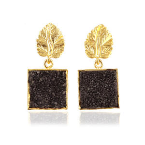 Diseño clásico cristal natural negro azúcar druzy hoja diseñador Stud pendiente colgante latón 18K chapado en oro pendientes de boda - Product Image 1