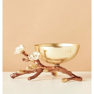 Quemador de incienso artesanal elegante con soporte de diseño de flor de metal chapado en oro Material de almizcle Tipo de tapón de cilantro Aroma de jengibre - Product Image 2