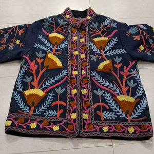 Chaqueta Acolchada de Algodón de Secado Rápido, Reversible, Hecha a Mano en Jaipur, con Diseño Suzani, para Mujer, Abrigo de Verano y Otoño - Product Image 1