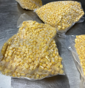 Granos de Maíz Amarillo Congelados de Vietnam elaborados con material de maíz puro, ideales para uso culinario conveniente en restaurantes - Product Image 4