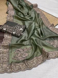 Elegante bordado Running Days Wear Último estilo Bollywood Hermoso diseñador Glass Tissue Silk Saree para damas - Product Image 4