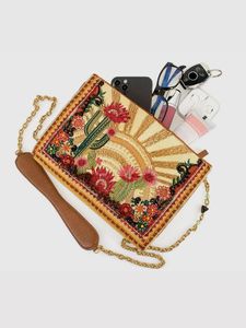 ROPA DE NOCHE BORDADO BOLSOS ÚNICOS MEJOR Estilo bohemio Bordado Trabajo Mano Embrague Monederos Bolsos Diseño elegante Forro al por mayor - Product Image 4