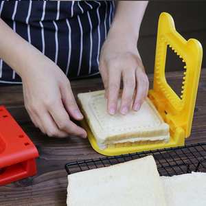 Nouveau coupe-sandwich carré en plastique pour enfants, sans croûte, en forme d'ours, pour faire des toasts sans croûte - Product Image 1