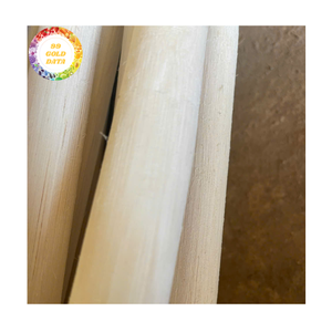 Poteau en rotin Matériau en rotin naturel durable pour accessoires de meubles et projets artisanaux Vietnam - Product Image 1