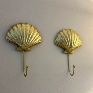 Crochet mural artistique élégant en aluminium avec une finition moderne conçu pour les murs intérieurs élégants et les intérieurs de bureau à domicile - Product Image 1