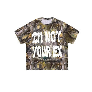 Camiseta de Manga Corta con Cuello Redondo, Estilo Casual, Camuflaje Gráfico, Corte Cuadrado Holgado, Personalizada para Hombre - Product Image 1