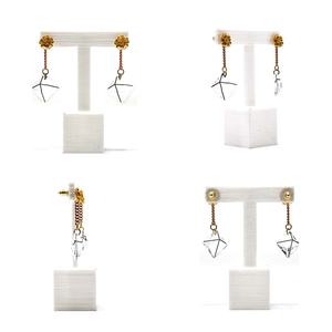 Pendientes colgantes transparentes con forma de pirámide 3D - Product Image 3