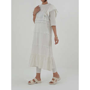 Robe en coton HIDEO, texture régulière, coupe confortable, silhouette ample, col rond, manches trois quarts, taille naturelle, tissu tissé - Product Image 3