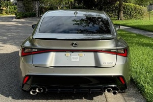 Lexus IS 500 F Sport 2023 - Product Image 6