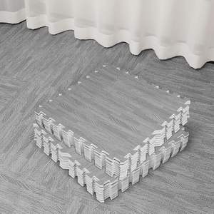 แผ่นรองคลานทำจากโฟม EVA แบบประสานกับสิ่งแวดล้อมแผ่นไม้ลายไม้สีเทาอ่อนขนาด24'' - Product Image 4