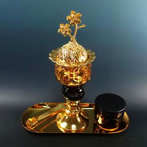 Haute qualité métal doré Bakhoor brûleur arabe encens métallique Design de luxe bol décoratif et brûleur - Product Image 1