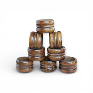 Juego de Anillos para Servilletas de Madera Pulida Moderna con Acabado Liso para Cenas y Decoración de Lujo - Product Image 1