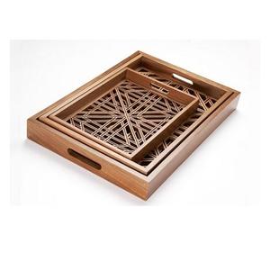 Forme rectangulaire avec poignée servant des plateaux en bois pour la maison cuisine Restaurant hôtel dans toutes les formes pour l'exportation pour l'Inde - Product Image 1
