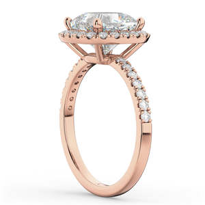 Bague de fiançailles en or rose 14 carats avec halo de diamants taille coussin, 2,55 carats - Product Image 2