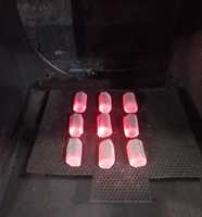 Numéro un choix briquettes de charbon de bois de narguilé à haute teneur en carbone rouge Coco Grade B charbon de bois de noix de coco disponible multi-formes