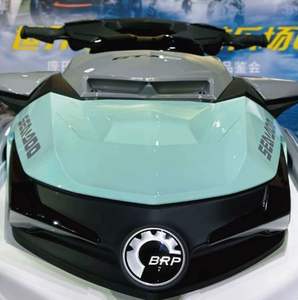 G T X PRO 130 Alta estabilidad J e t S k i con sistema I B R Directo de fábrica para deportes acuáticos recreativos y comerciales - Product Image 3